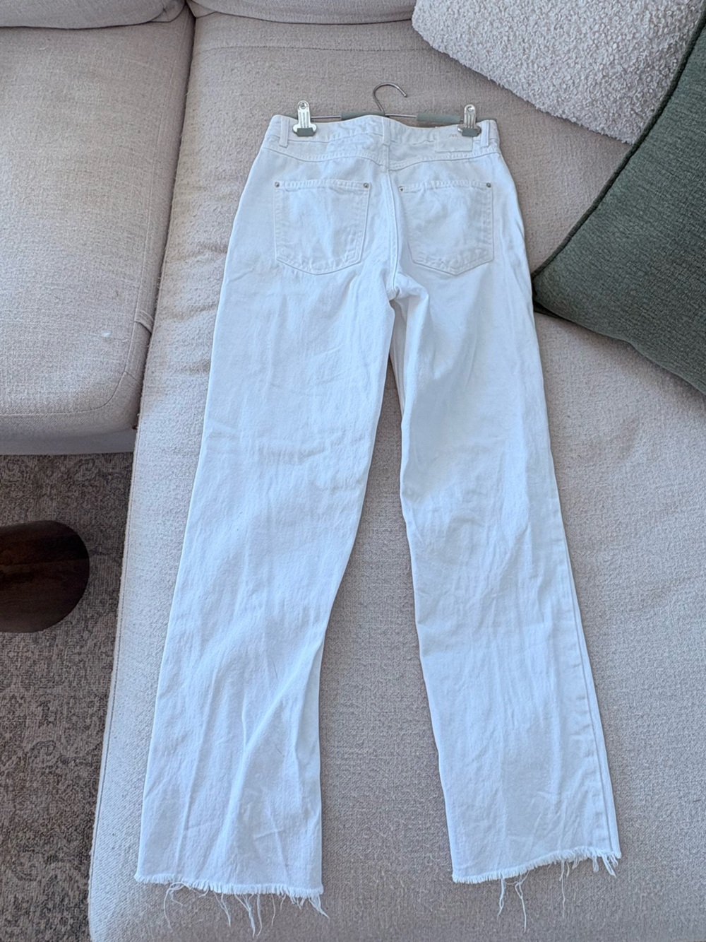Zara White High-Rise Straight Jeans